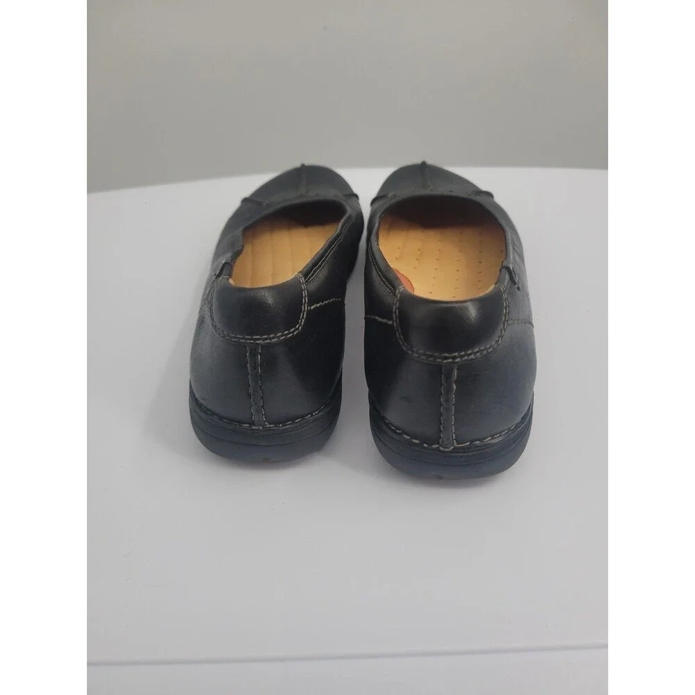 Clarks modest 8146